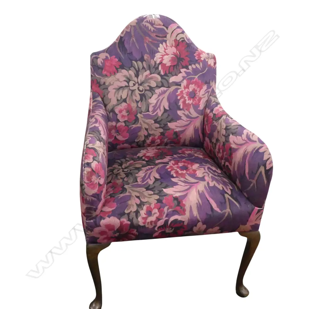 REUPHOLSTERED ARMCHAIR Image 1++