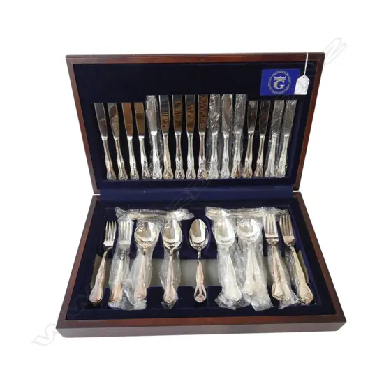 GROSVENOR CANTEEN OF CUTLERY 