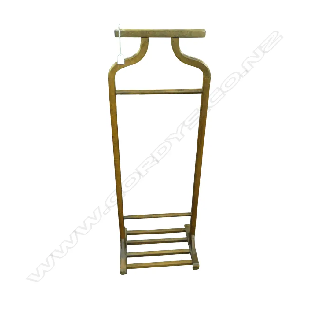 WOODEN VALET STAND H.1145mm Image 1++
