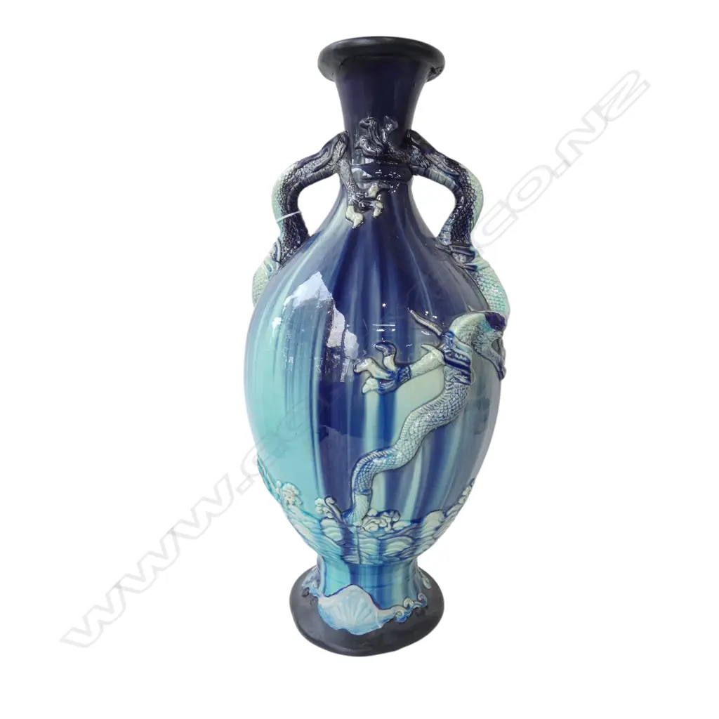 LG DRAGON HANDLE VASE H.620mm Image 1++