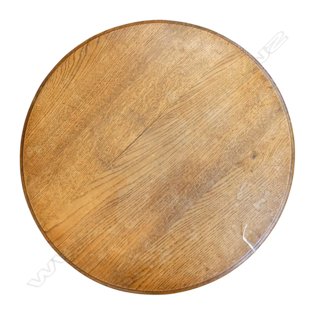 OAK BOBBIN LEG SIDE TABLE H.495mm, 500mm dia Image 1++