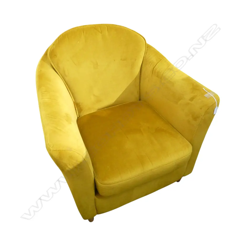 MUSTARD VELVET ARMCHAIR Image 1++