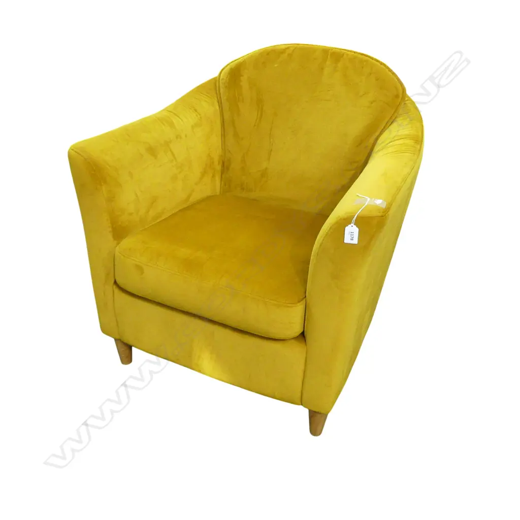 MUSTARD VELVET ARMCHAIR Image 1++