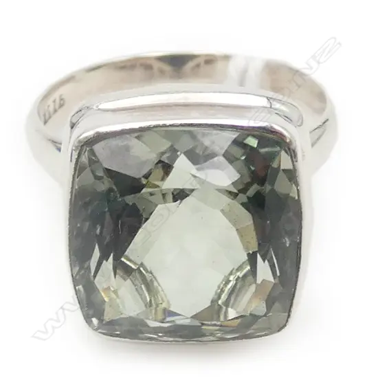 SILVER GREEN AMETHYST RING SIZE R