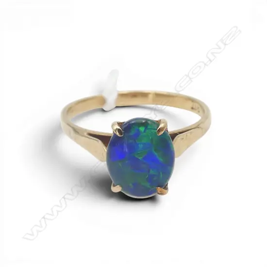 9CT GOLD OPAL DOUBLET RING 2.3GMS SIZE R