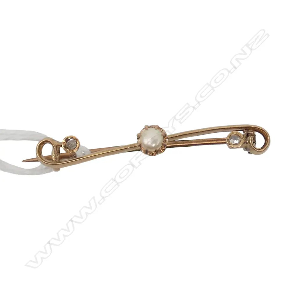 14ct NATURAL PEARL & DIAMOND SET BAR BROOCH Image 1++
