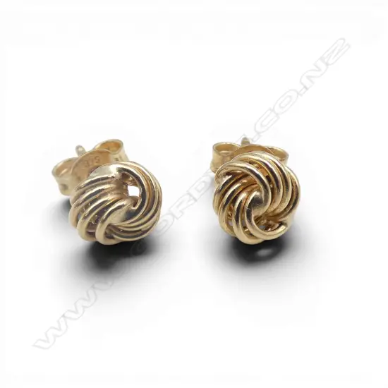 PR 9ct KNOT EARRINGS, 0.77gm