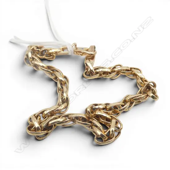 9ct GOLD FANCY LINK BRACELET, 3.7gm