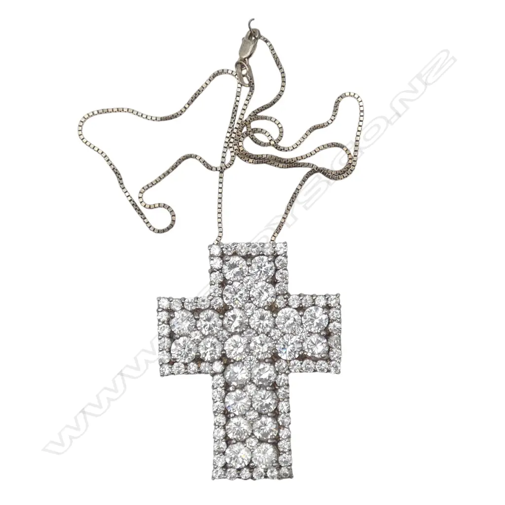 S/SILVER & MULTI STONE CRUCIFIX ON S/SILVER CHAIN 20GMS TOTAL WIEGHT Image 1++