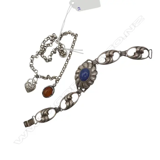 STG SILVER BRACELET & AMBER PENDANT NECKLACE 48gms