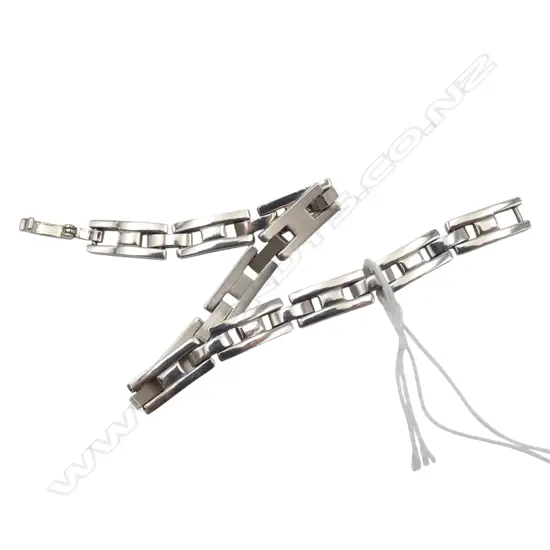 SILVER H LINK BRACELET, 22.8gm