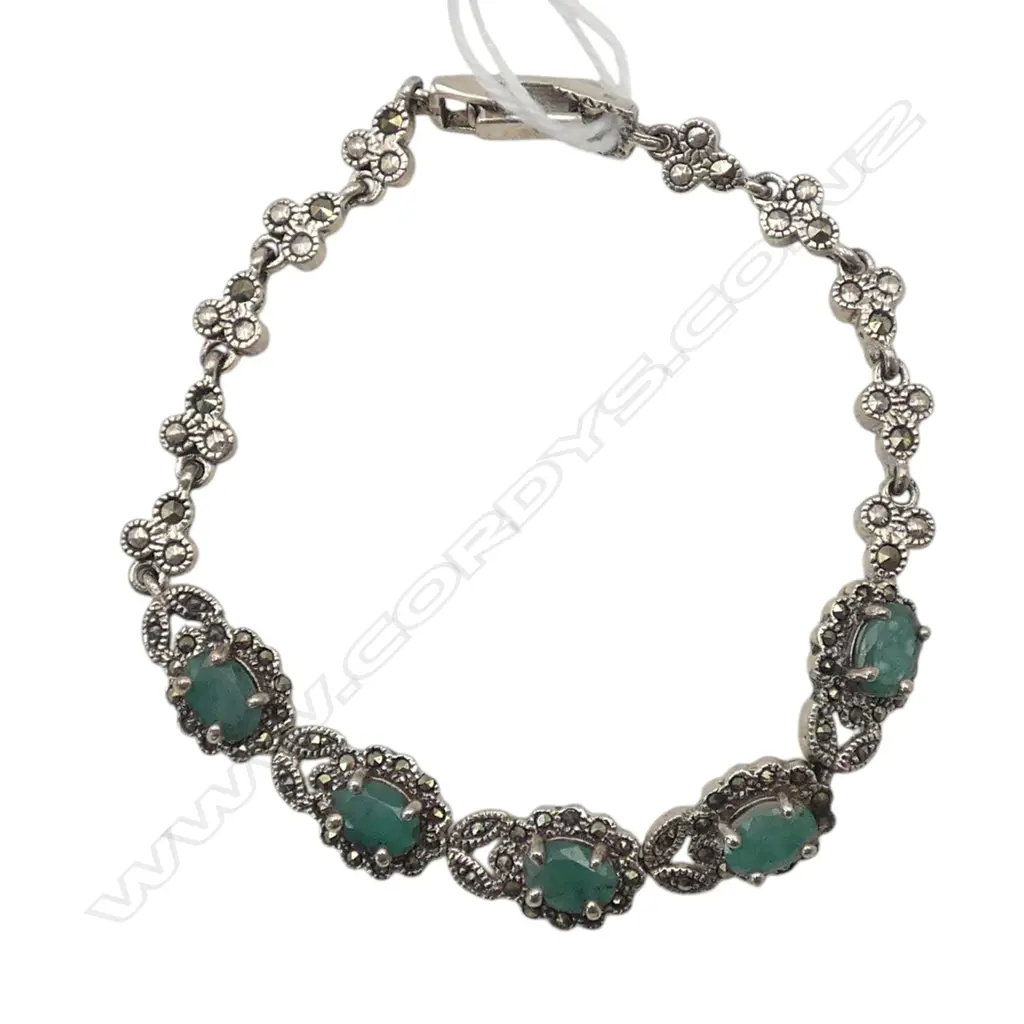 EMERALD? & S/SILVER BRACLET 15.5G TOTAL WIEGHT Image 1++