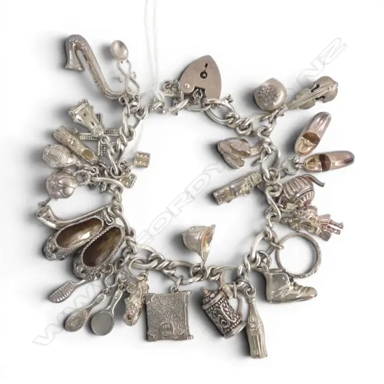 VINTAGE CHARM BRACELET loaded w world charms 65.6gms