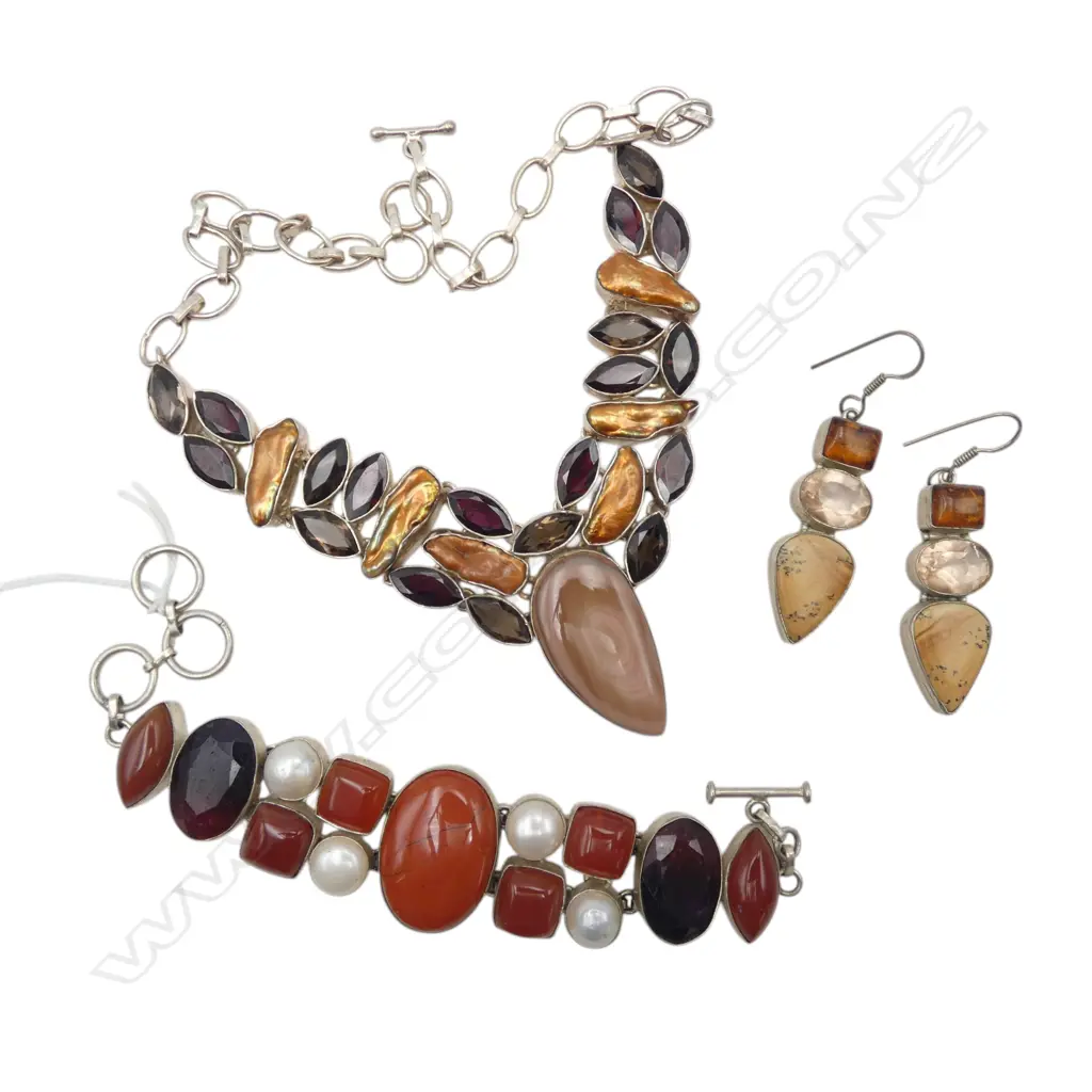 3 PCES 925 SILVER & AGATES JEWELLERY; NECKLACE, BRACELET, PR EARRINGS Image 1++