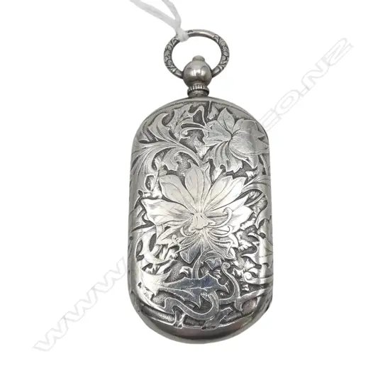 SILVER ART NOUVEAU SOVEREIGN CASE, 37.88gm