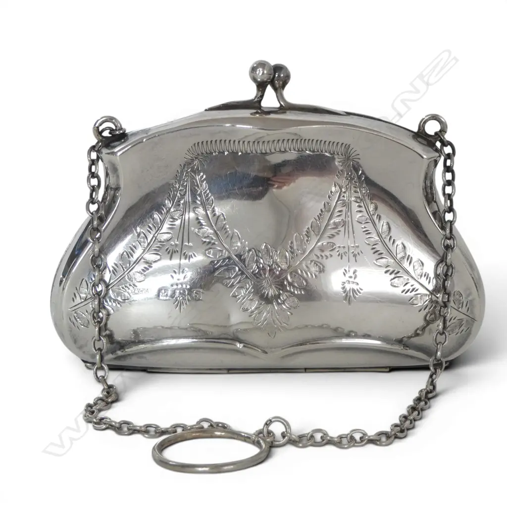 S/SILVER PURSE BIRMINGHAM1917 62GMS Image 1++