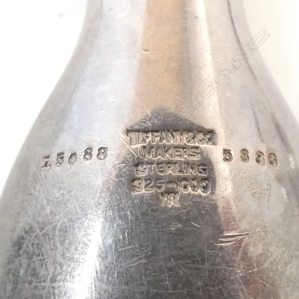 TIFFANY & CO VINTAGE SILVER SHOE HORN 79gms Image 1++