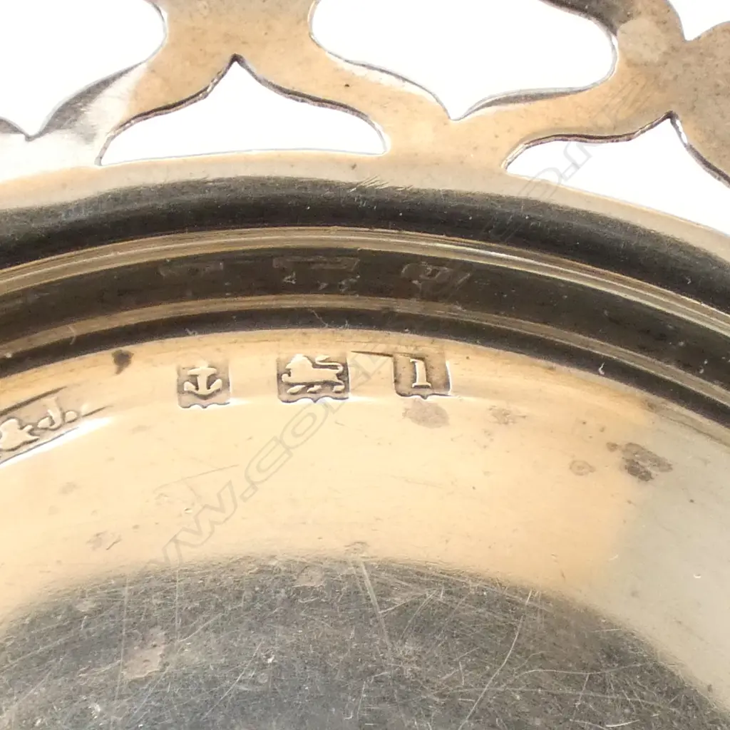SMALL S/SILVER COMPORT WITH PIERCED DECORATION BY ZIMMERMAN BIRMINGHAM 1908 65.4GMS Image 1++
