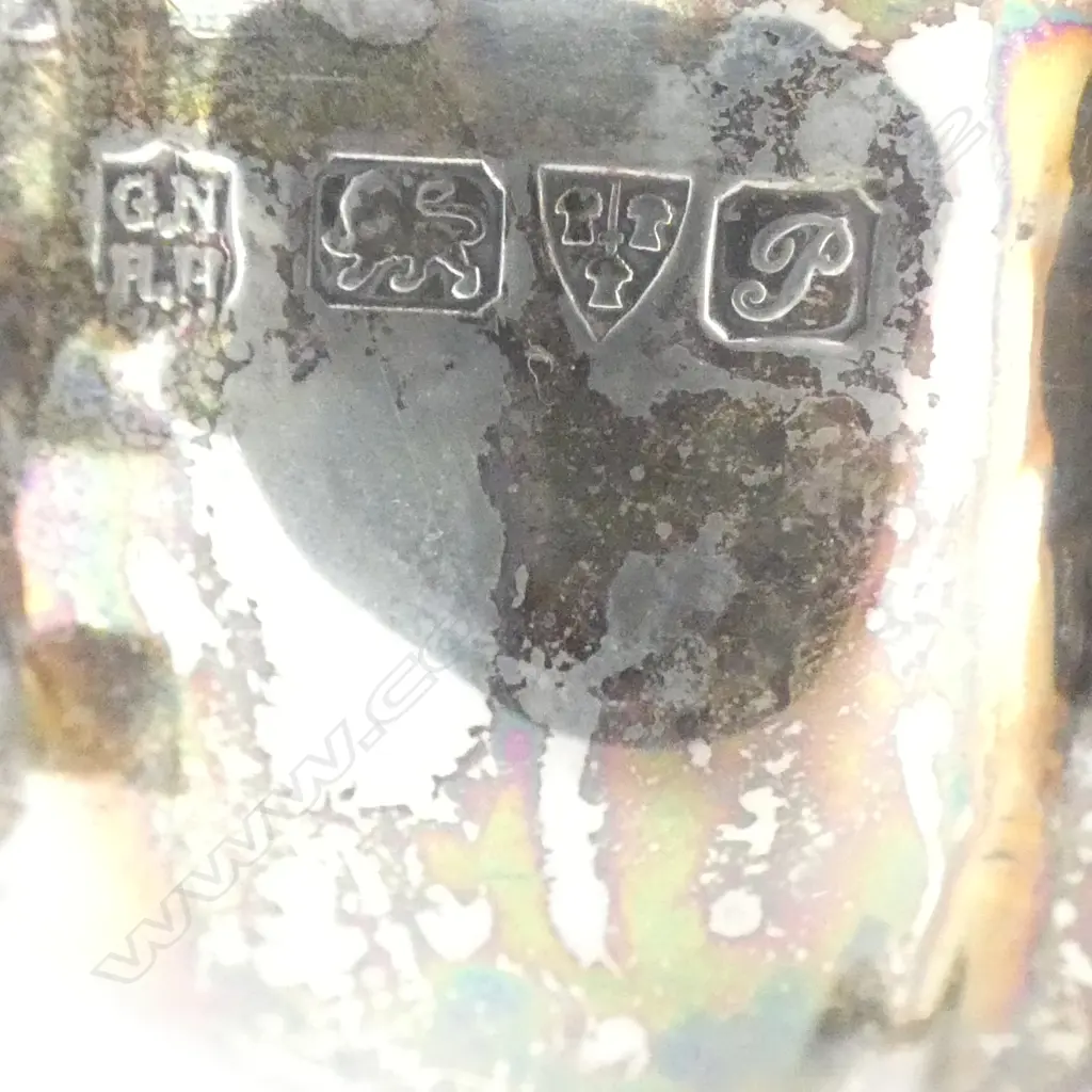 S/SILVER SAUCE BOAT 178GMS Image 1++
