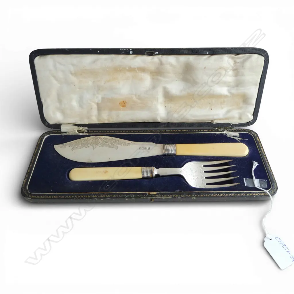 CASED STG SILVER & IVORY FISH SERVERS, SHEFFIELD 1921 Image 1++