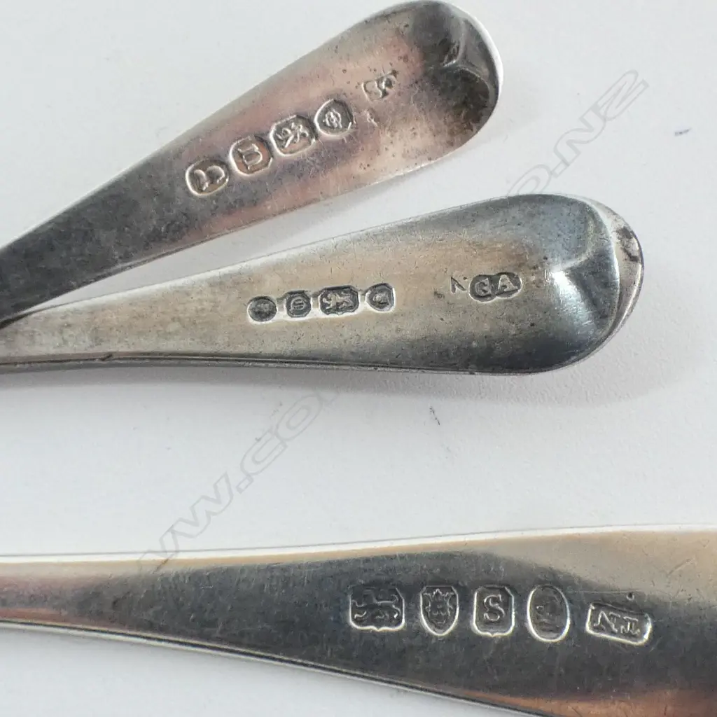 3 STG SILVER SPOONS, GEORGIAN + 2 VICTORIAN, LONDON 1793, 1837, 1851 68gms Image 1++
