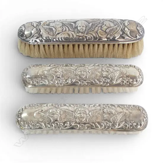 3 SILVER BACK REYNOLDS ANGELS DECORATED CLOTHES BRUSHES Chester 1900 + later pair