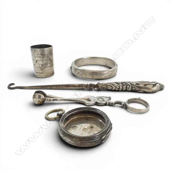 5 PCES SCRAP STG SILVER, 69gms not incl. hook