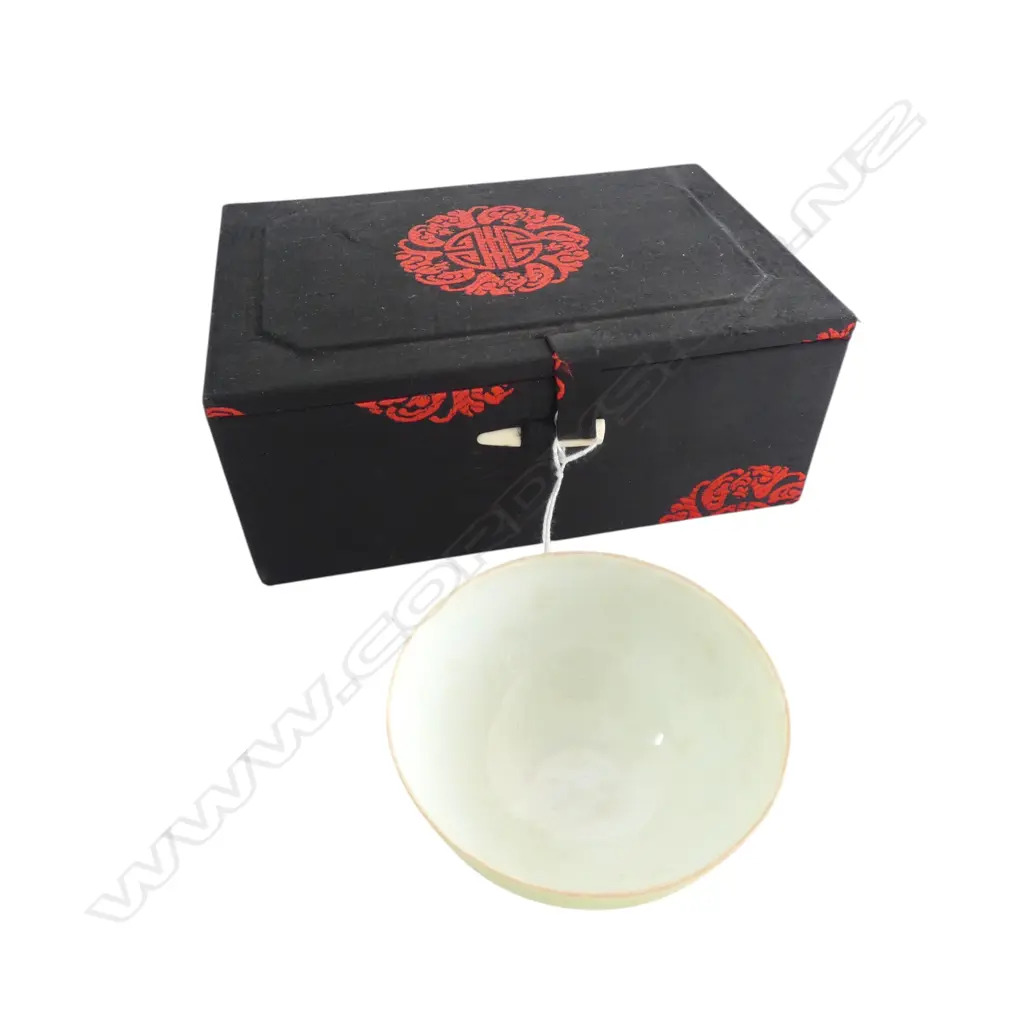 CHINESE GREEN GLAZED CUP 80mm dia, BOXED Image 1++