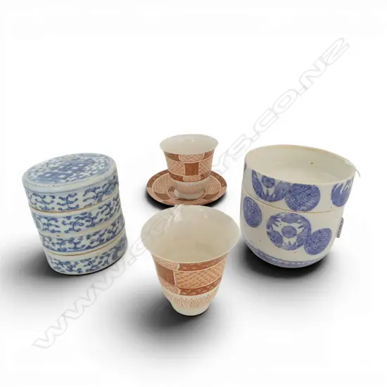 CHINESE B/W PORC STACKING JAR H120MM 1 CHIP & 2PC STAKER NO LID WITH 2 KUTANI EGG SHELL CHINA CUPS 1 SAUCER