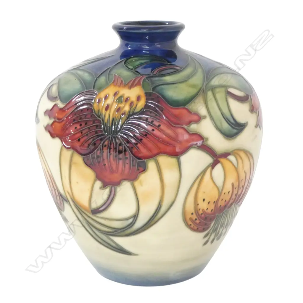 MOORCROFT VASE H.170mm Image 1++