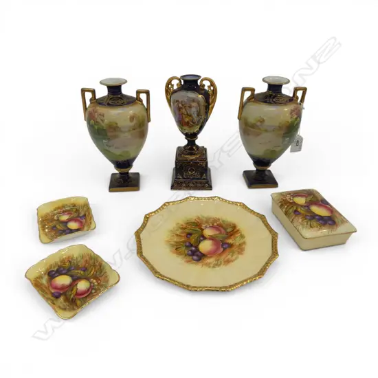 PR. NORITAKE URNS H.210mm & ONE OTHER, 4 PCES AYNSLEY INCL. PLATE 225mm dia