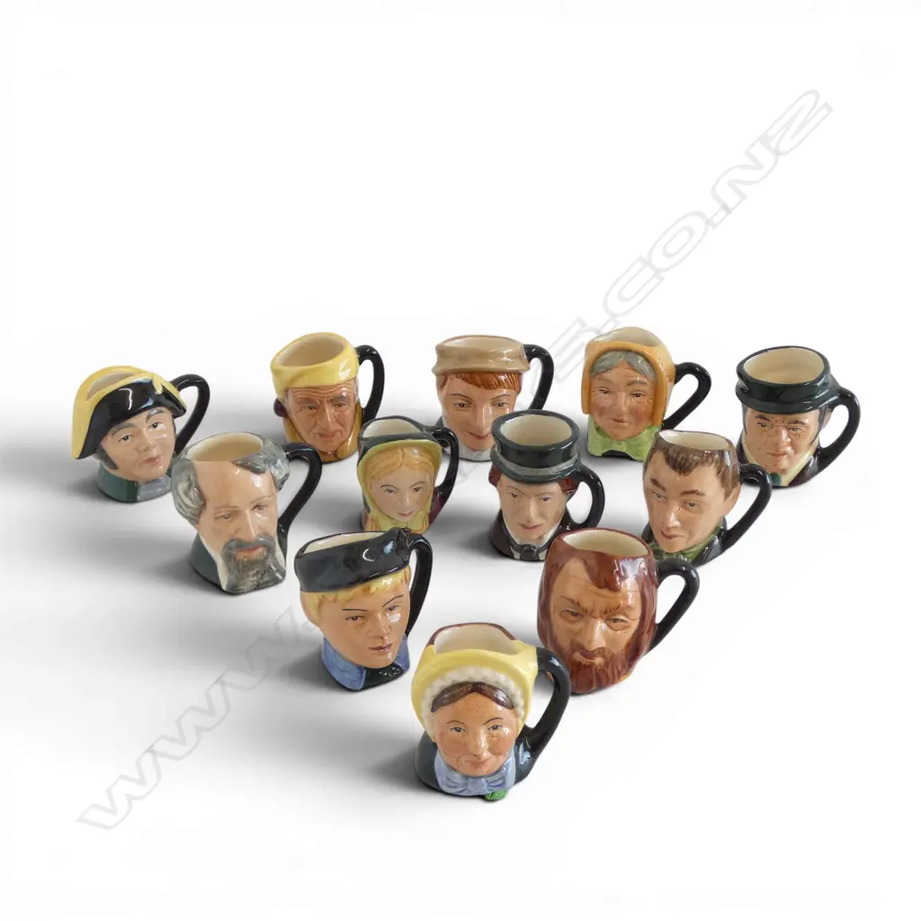 12 ROYAL DOULTON DICKENS CHARACTER JUGS H.35mm Image 1++