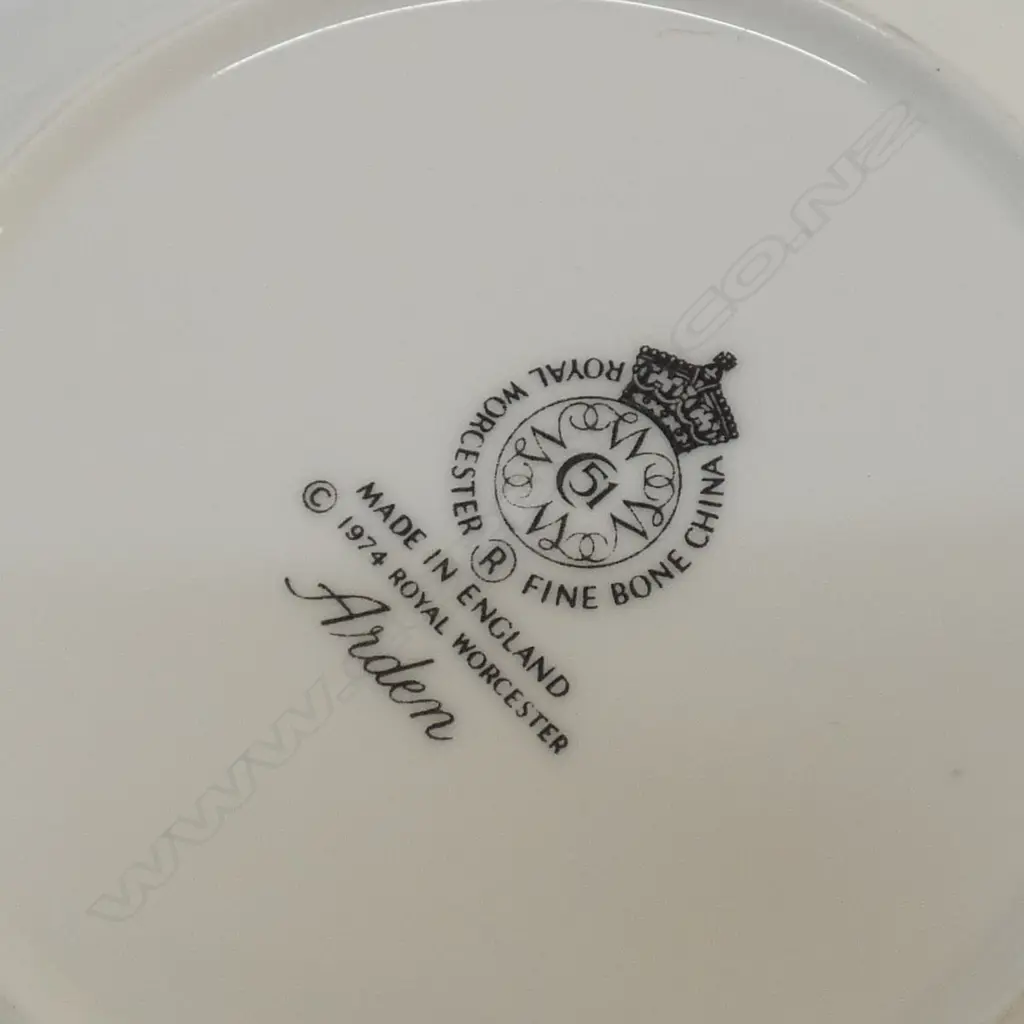 ASST. ROYAL WORCESTER EVESHAM, EVESHAM VALE etc, plate a/f Image 1++