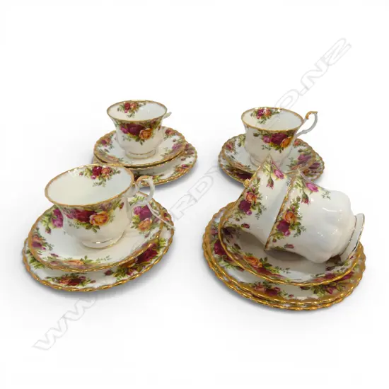 5 ROYAL ALBERT OLD COUNTRY ROSES TRIOS one a/f