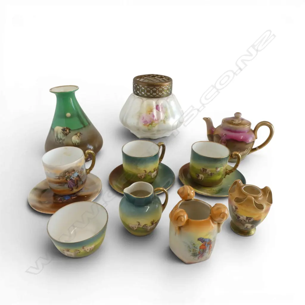 10 PCES ROYAL BAYREUTH CHINA H.155mm - HAIRLINE TO ONE Image 1++