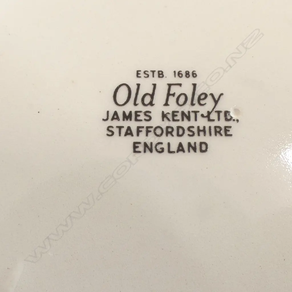 ASST. FANCY CHINA; REAL OLD WILLOW, OLD FOLEY, MASONS PLATE (FAULT)  etc H.280mm Image 1++