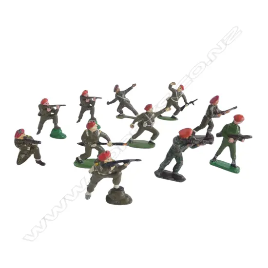 10 CHERLIEA HOLLOW CAST BRITISH PARATROOPERS H.50mm