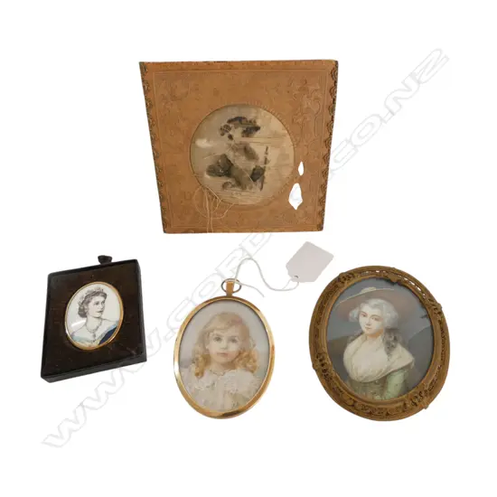 4 PORTRAIT MINIATURES LARGEST 120x120mm overall