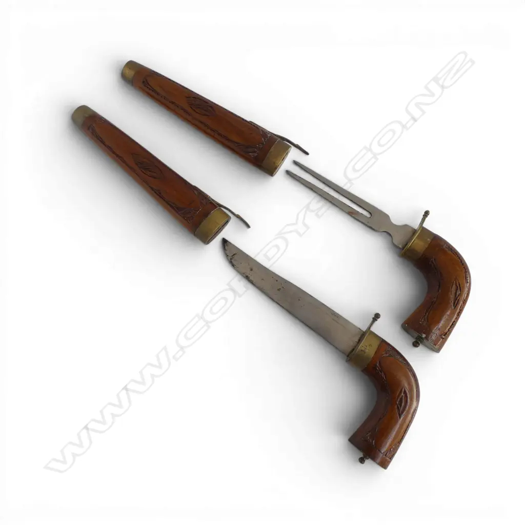 PR WOODEN DAGGERS; PISTOL SHAPED L.290mm Image 1++