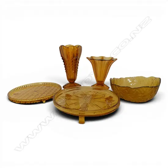 5 PCES AMBER GLASS; 2 VASES H.205mm, 2 PLATES, BOWL