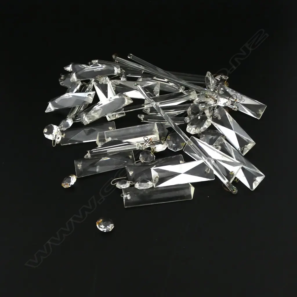 VINTAGE CRYSTAL FACET CUT DROPS ASSTD, L.55MM (RECTANGLES) Image 1++