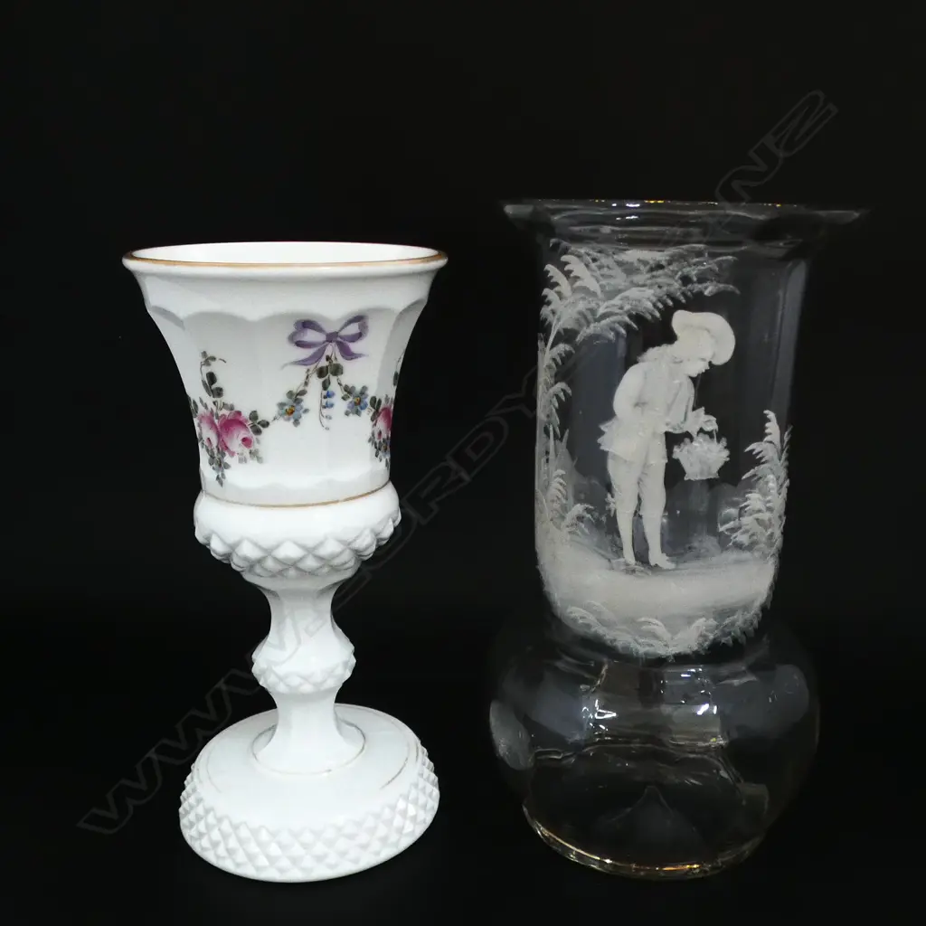 VICTORIAN CLEAR GLASS MARY GREGORY VASE H260MM & HAND PAINTED MILKGLASS GOBLET H240MM Image 1++