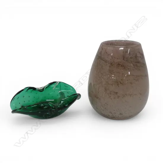 MURANO EMERALD GREEN BOWL, & PINK ART GLASS VASE, L.200MM, H.220MM