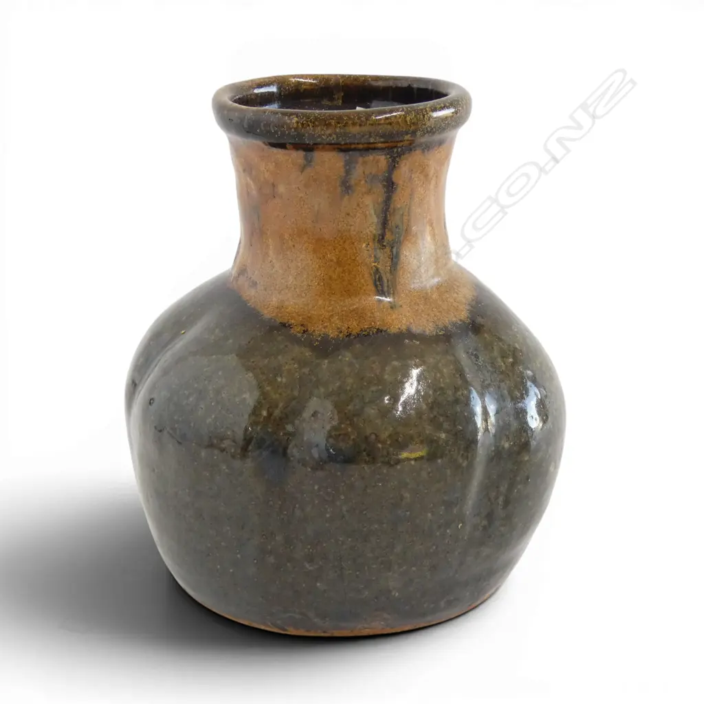 EARLY BARRY BRICKELL LOBED TWO TONE VASE 80 x 170mm Image 1++