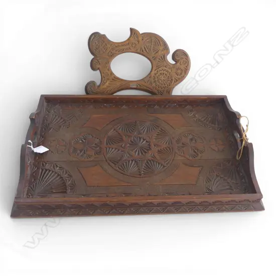 2 PCES COLONIAL CHIP CARVING; TRAY W.560mm, PHOTO FRAME 315x220mm
