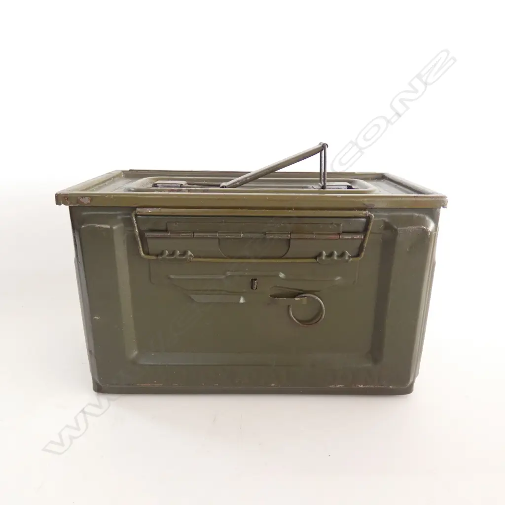 U.S. 50 CAL. AMMO CAN L.310mm Image 1++