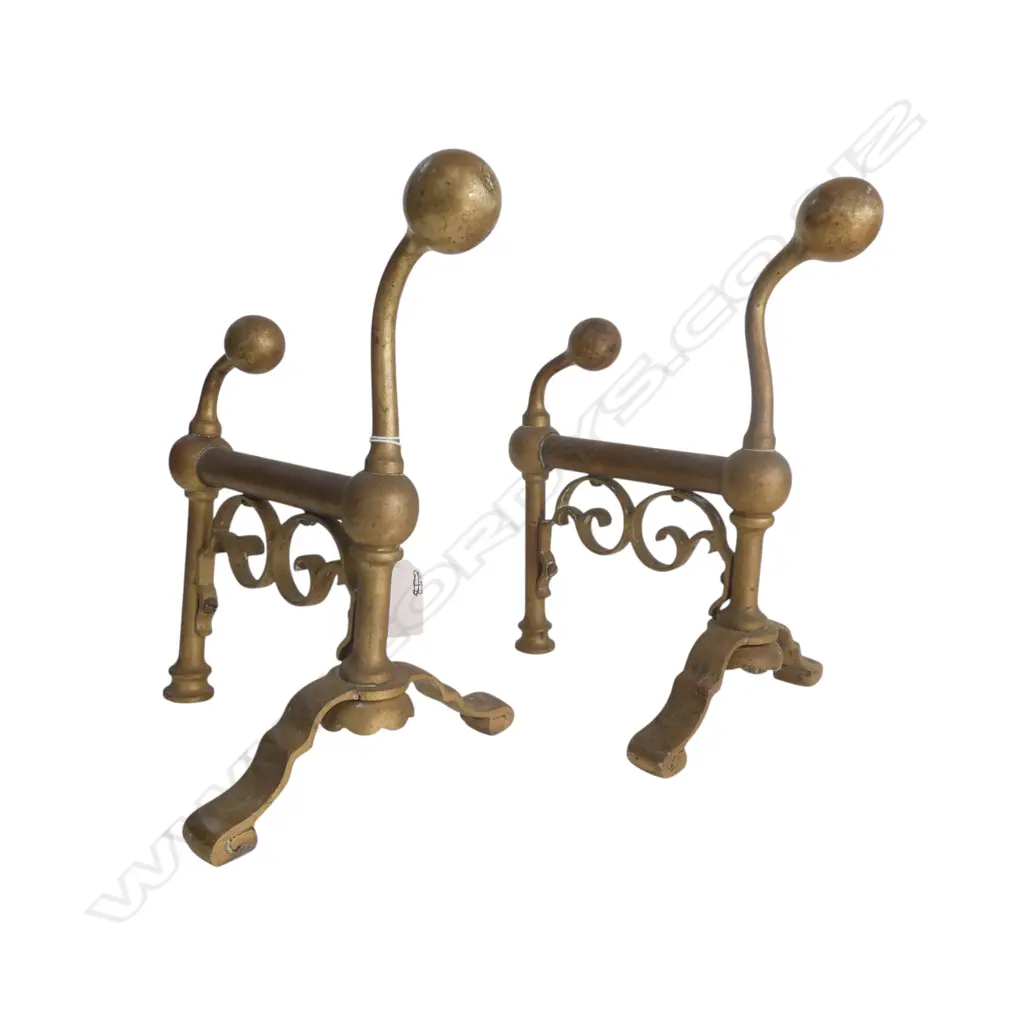 PR ANTIQUE VICTORIA BRASS FIRE DOGS Image 1++