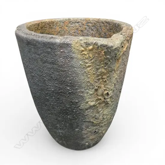 SMELTING CRUCIBLE H.360mm