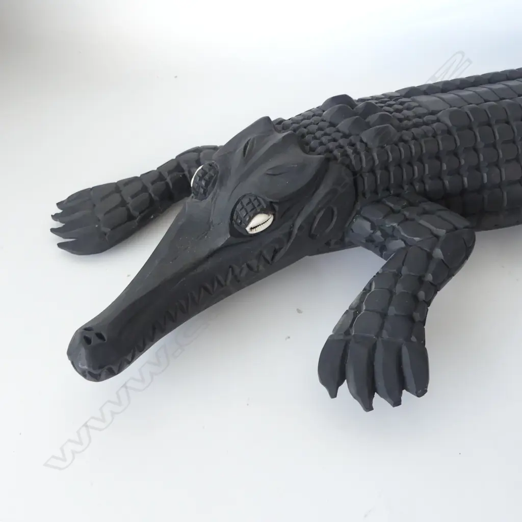 TRIO CARVED WOODEN WALL MOUNTED CROCODILES, L.900/460/460mm Image 1++