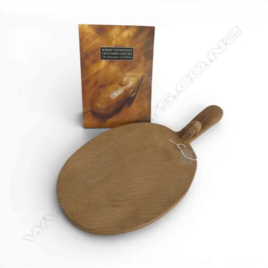 ROBERT THOMPSON 'MOUSEMAN of KILBURN' CHEESEBOARD 